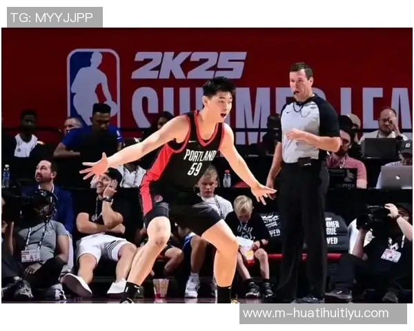 杨瀚森与偶像约基奇的赛场对话瞬间如此接近却又遥不可及